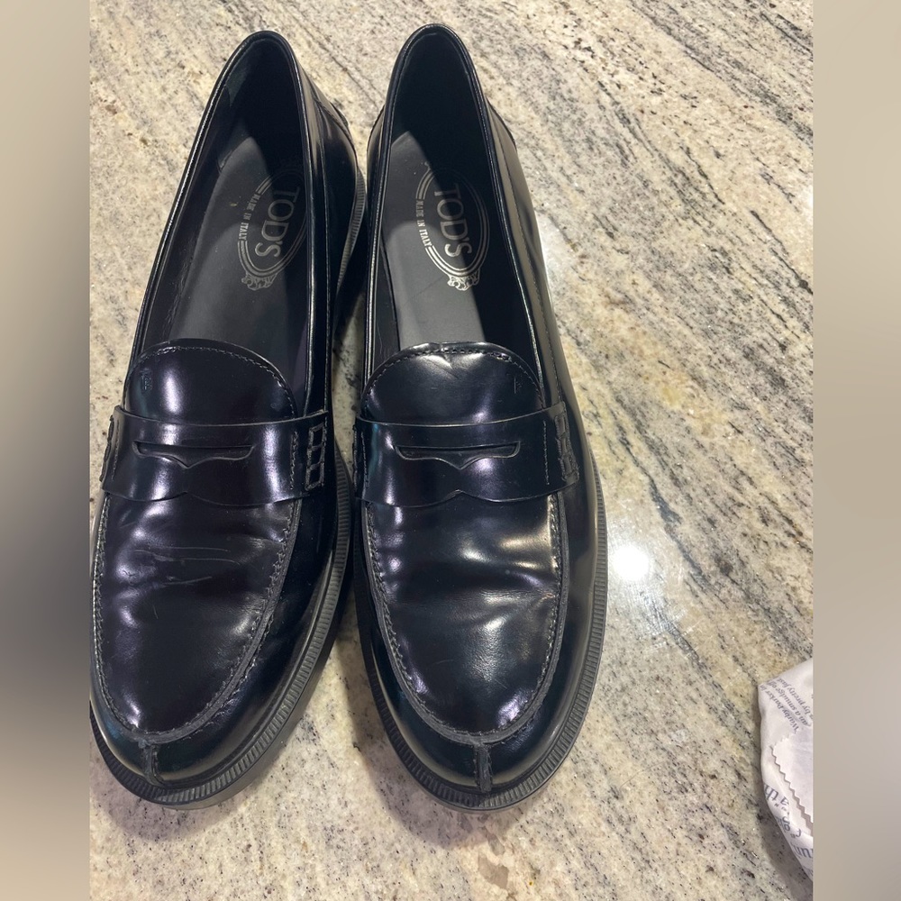 Tod’s Black Patent Penny Loafers *Reposhed for a DEAL* Real Leather